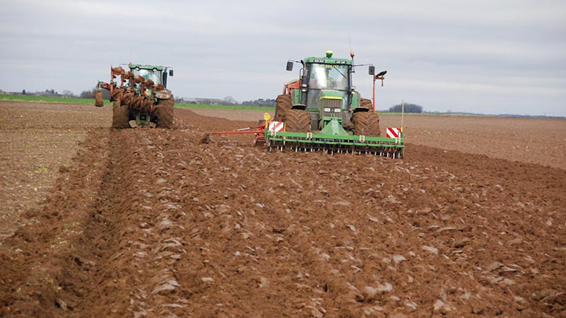 location de semoir pour agriculteur