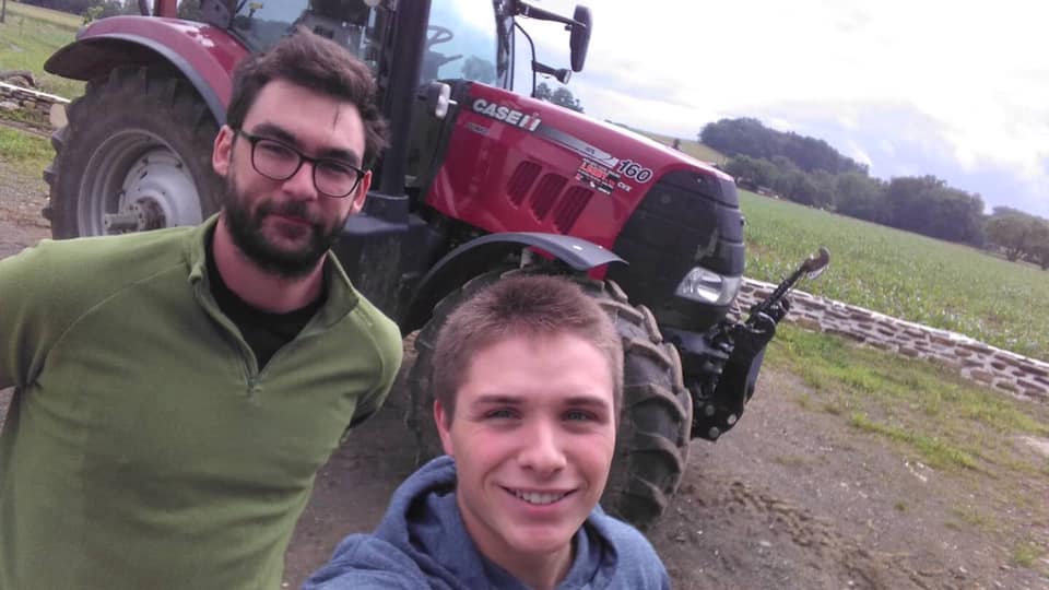 location de tracteur pour agriculteur